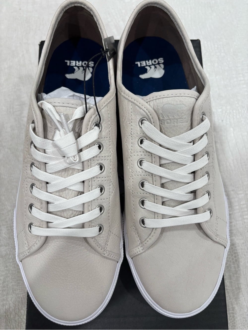 Sorel Men's Caribou Sneaker Low - Waterproof NWT. White, Fungi. Size 13
